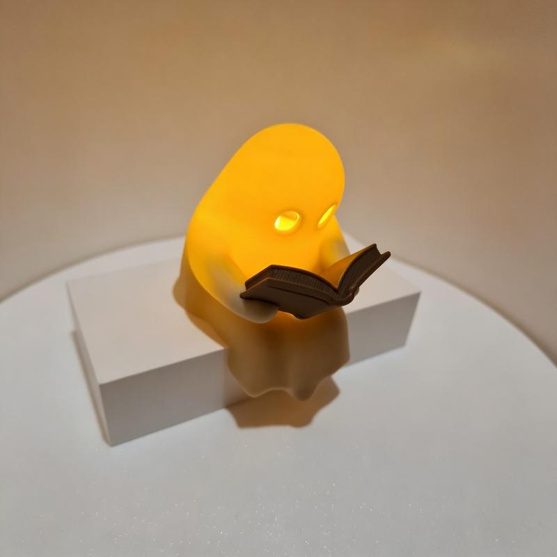 Laptop Accessories Light - โคมไฟอ่านหนังสือรูปผีน่ารัก ไฟ LED สำหรับฮาโลวีน ของตกแต่งโต๊ะน่ารักและน่าขนลุกสำหรับห้องนอน ห้องอ่านหนังสือ